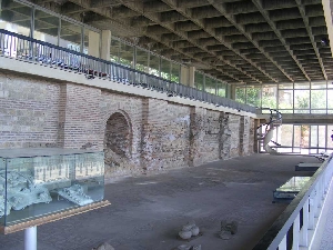 Edificiul Roman cu Mozaic