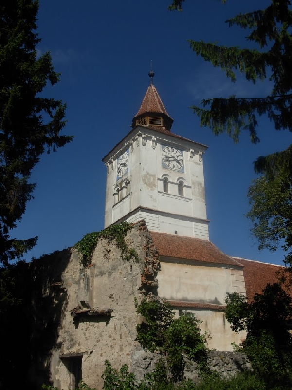Biserica evanghelica fortificata din Maierus