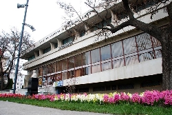 Casa de Cultura Constantin Tanase