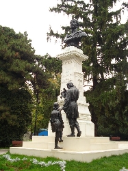 Grupul statuar Traian