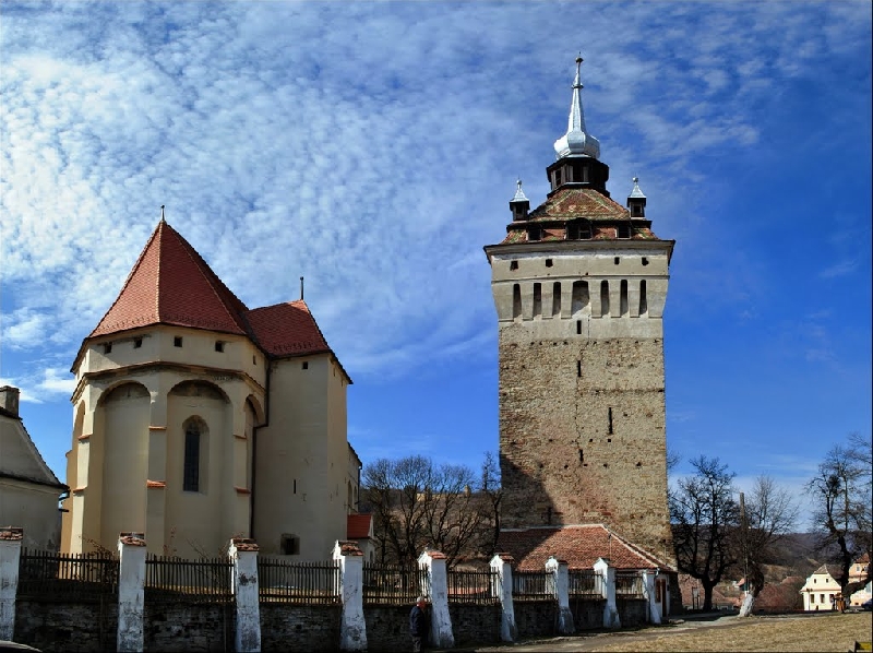 Cetatea taraneasca din Saschiz