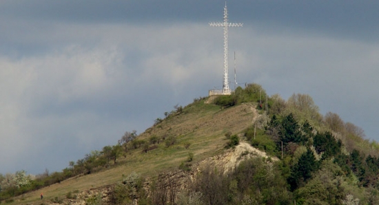 Crucea de pe dealul Perchiu