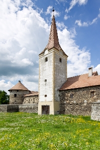 Castelul Sukosd-Bethlen din Racos