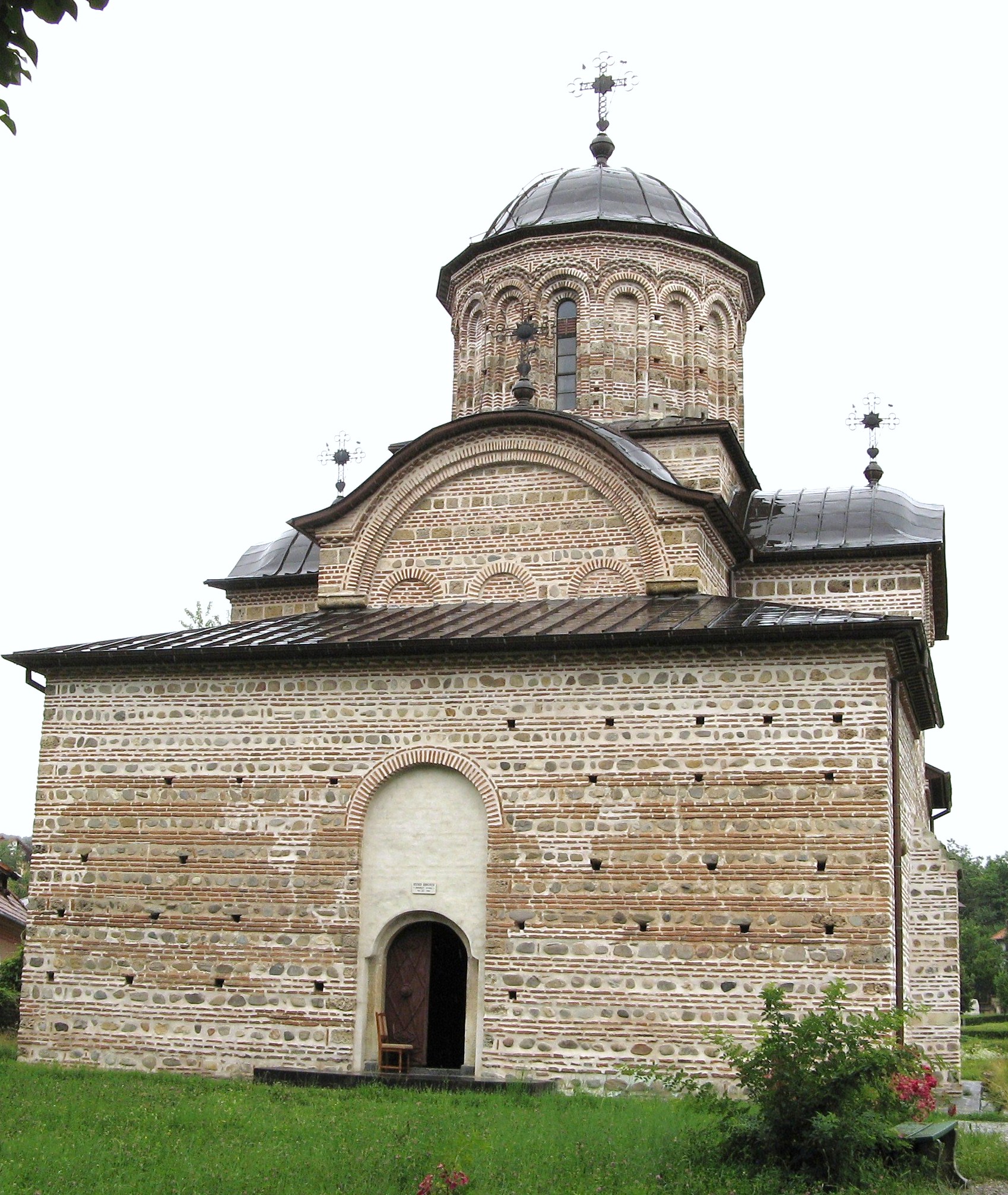 Complexul feudal "Curtea Domneasca de la Arges"