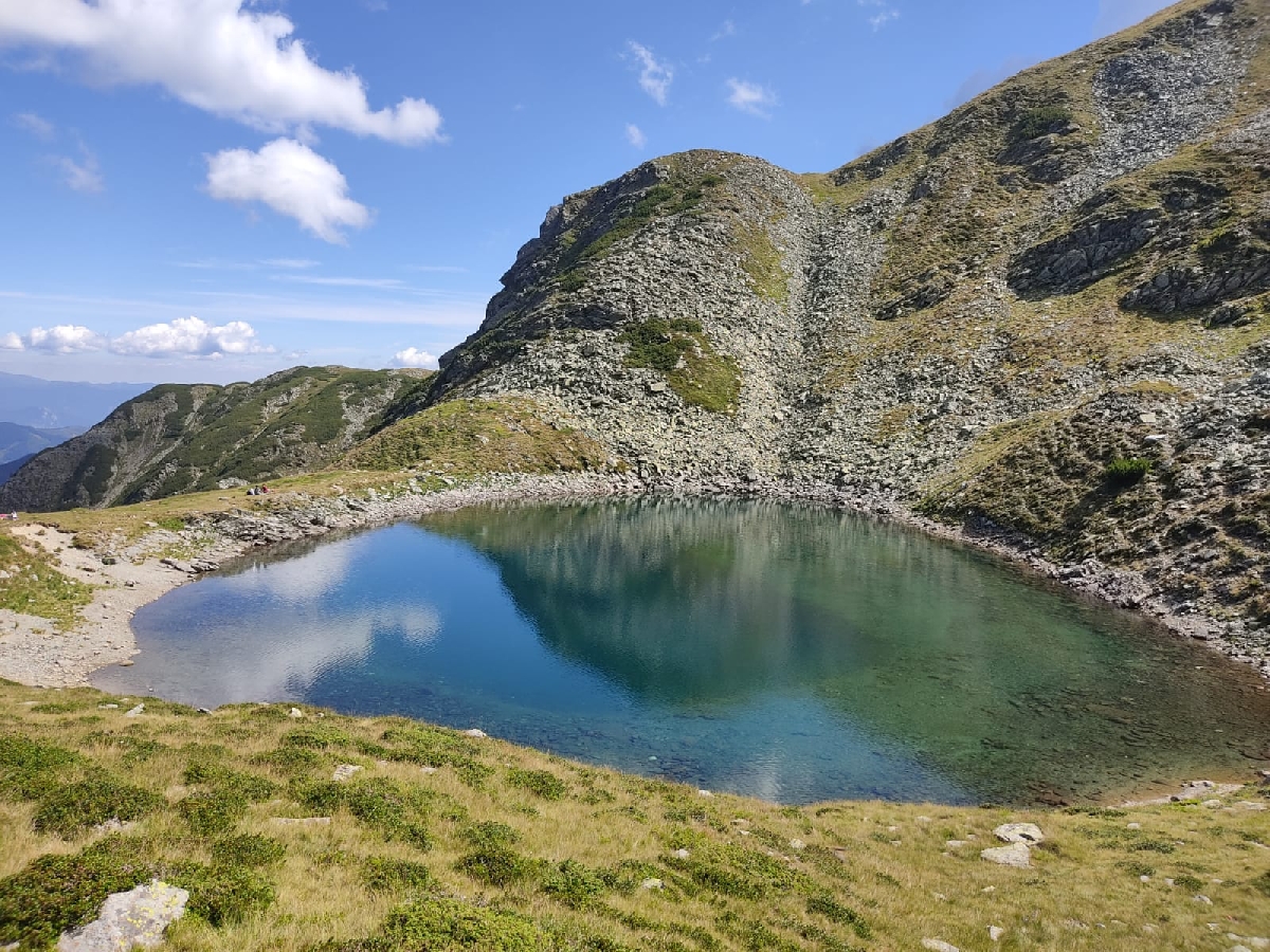 Rezervatia Lacul Iezer