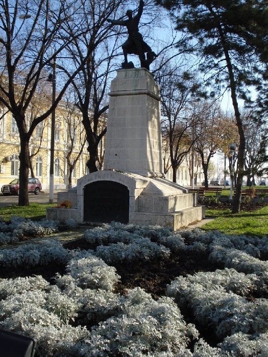 Monumentul Ecaterina Teodoroiu