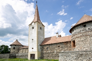Castelul Sukosd-Bethlen din Racos