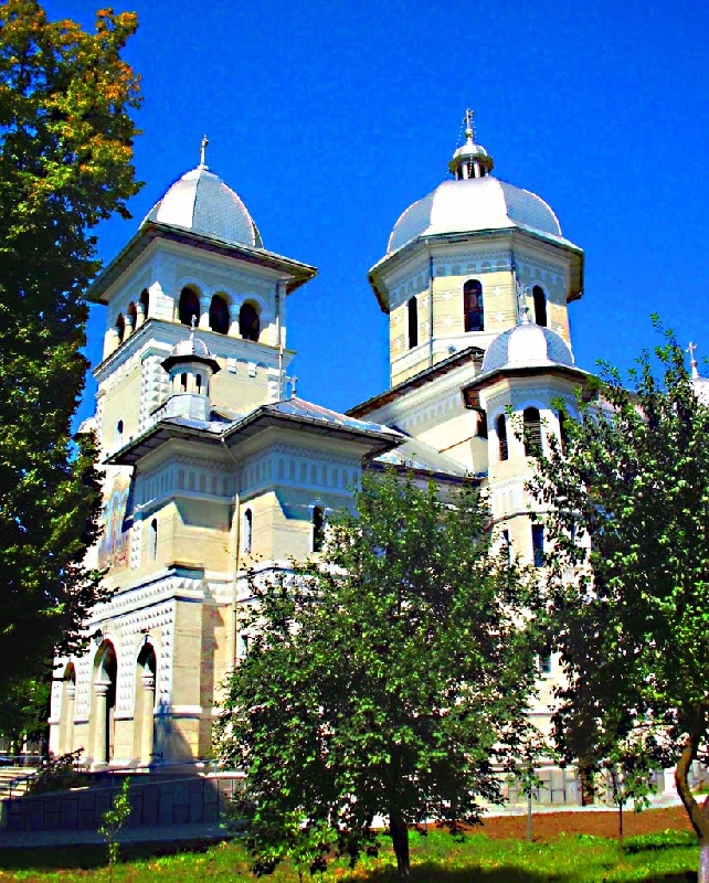 Catedrala Ortodoxa Sfintii Trei Ierarhi