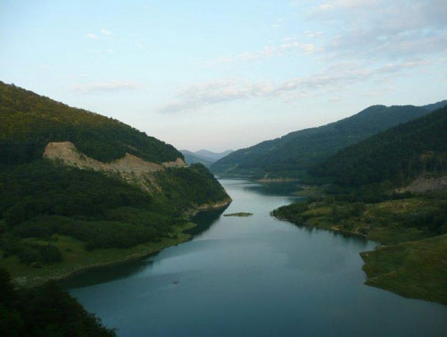 Lacul Siriu