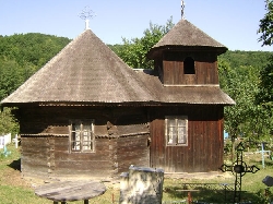 Biserica de lemn Sf Nicolae din Anghelesti