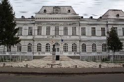 Colegiul National Gheorghe Rosca Codreanu (Liceul de Baieti Gheorghe Rosca Codreanu)