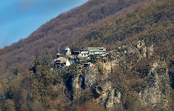 Meteora Romaniei (Schitul Cetatuia Negru Voda)