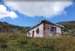 Traseul montan: Voina - Valea Batrana - Lacul Iezer