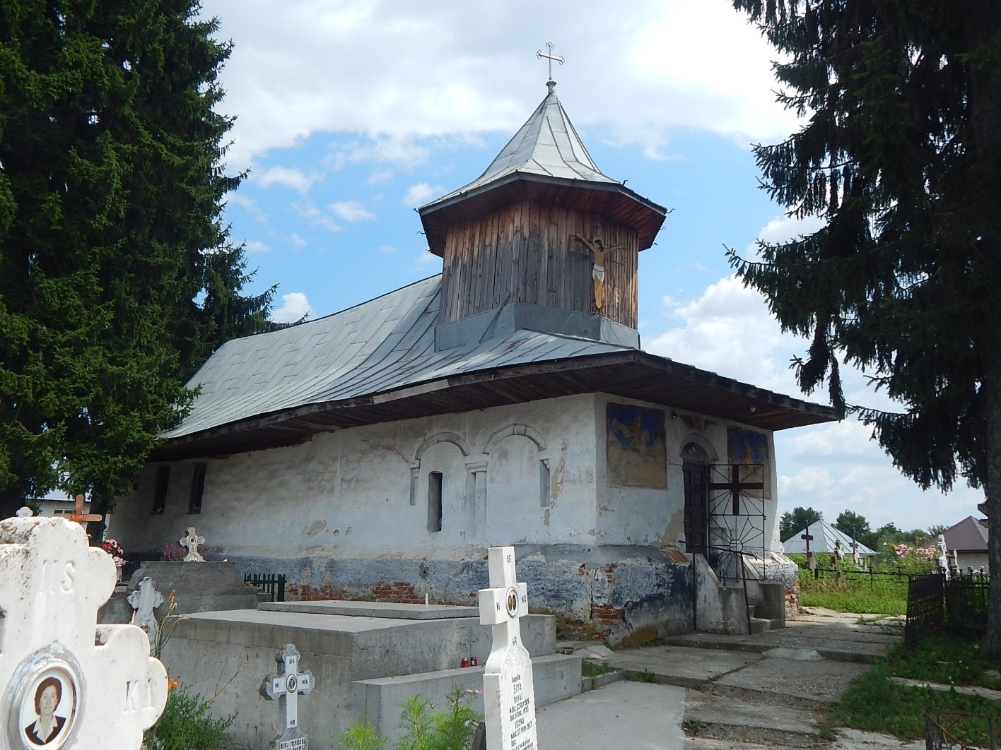 Biserica de lemn "Sfantul Gheorghe" de la Bascov
