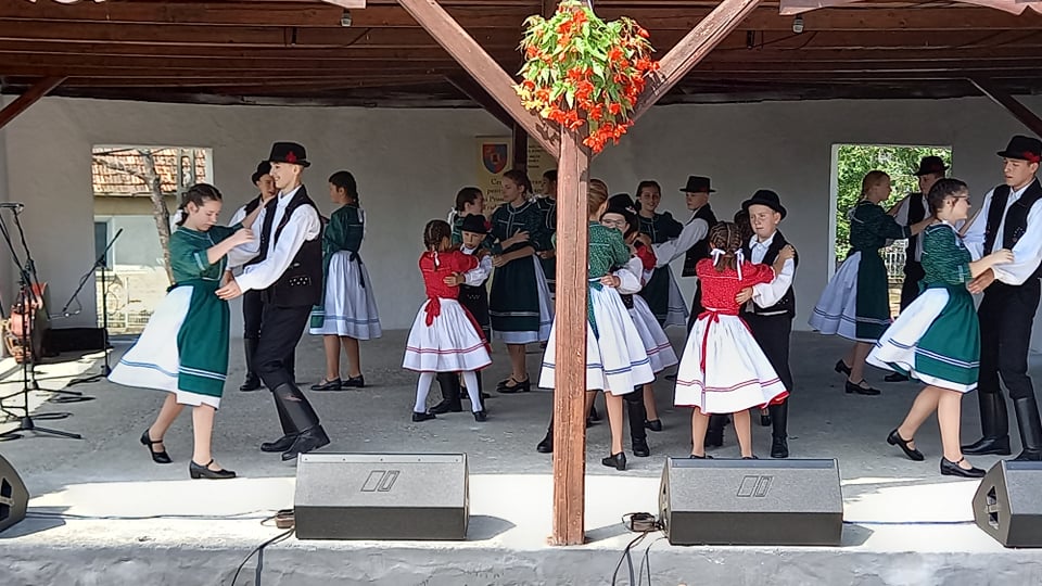 Festivalul Folcloric al Nationalitatilor de la Bogdand