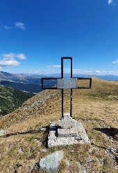 Crucea Ateneului de pe muntele Iezer