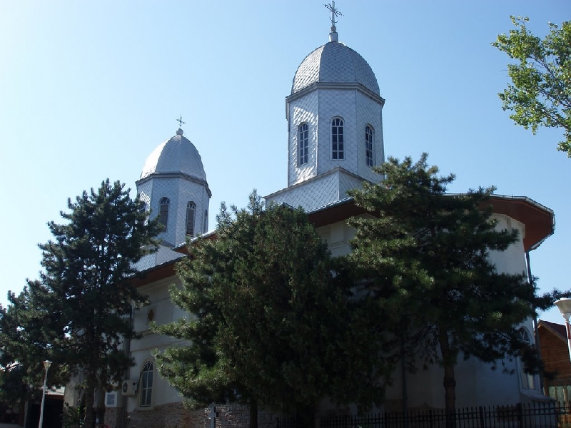Biserica Mavromol