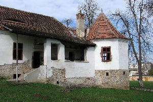 Castelul Guthman-Valenta din Hoghiz